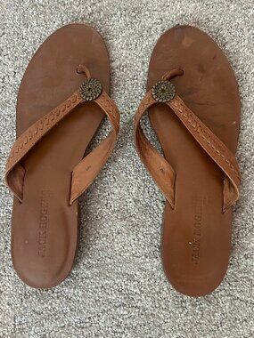 Jack Rogers Tan Flat Sandals, Size 10